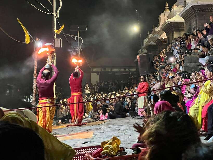 Kathmandu: Pashupatinath Evening Aarati Tour Private/Group - Cancellation, languages, and booking flexibility