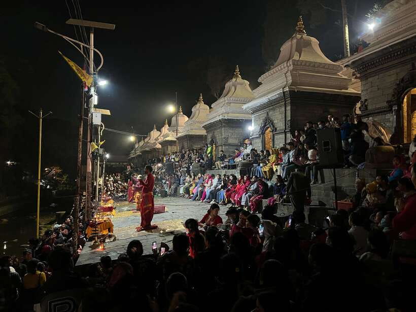 Kathmandu: Pashupatinath Evening Aarati Tour Private/Group - From Thamel to Pashupatinath in the late afternoon