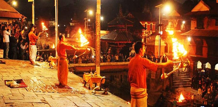Kathmandu: Pashupatinath Temple Evening Aarati Tour - Practical advice for a respectful visit