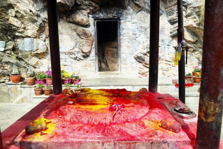 Kathmandu: Pharping, Dakshinkali and Chobhar Tour with Lunch - Private Transport, Pickup Rules, and Physical Demands