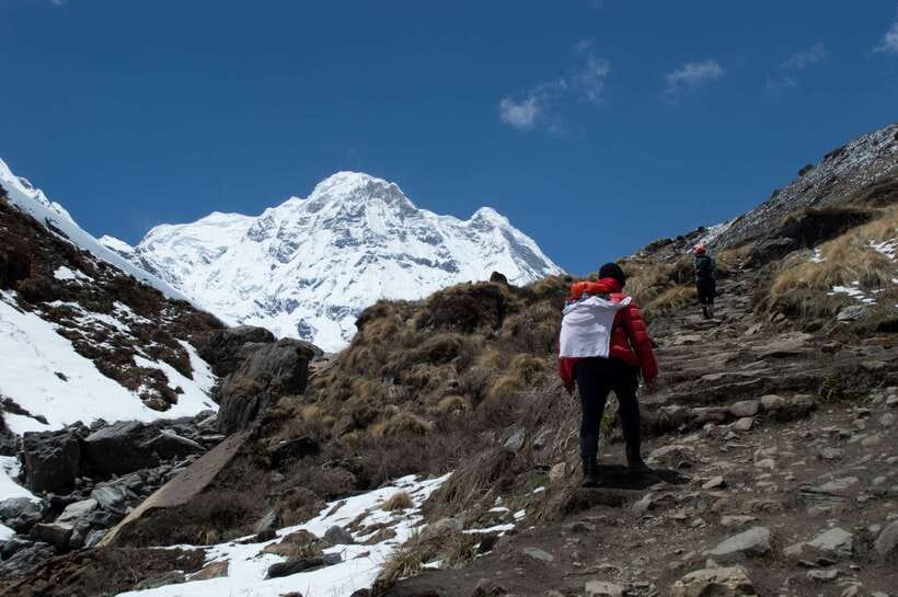 Kathmandu/Pokhara: 5-Day Annapurna Base Camp (ABC) Trek - Guide support and the value of the price