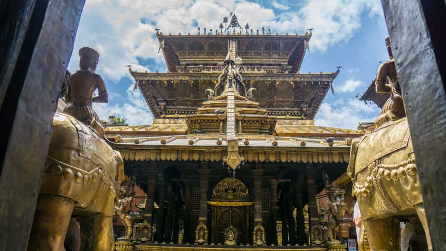 Kathmandu: Private Patan and Bhaktapur Sightseeing Tour - Why Patan and Bhaktapur Make a Strong Pair