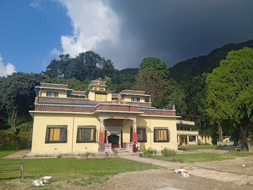 Kathmandu: Shivapuri National park Day Hiking - The guide and the pace of the day
