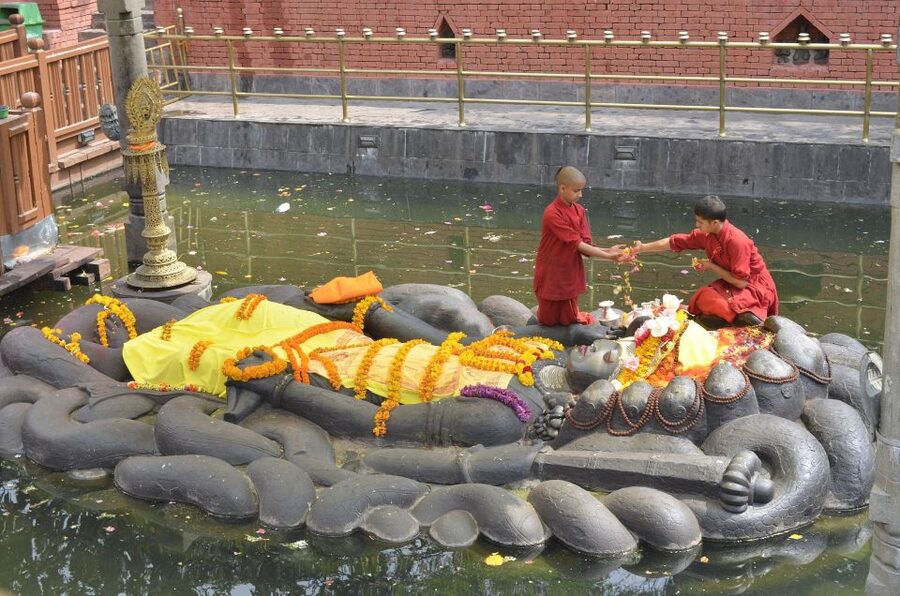 Kathmandu Sightseeing By Bus Day Trip - Five Kathmandu landmarks in one day