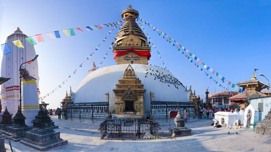 Kathmandu Sightseeing By Bus Day Trip - Food, clothing, and what to carry