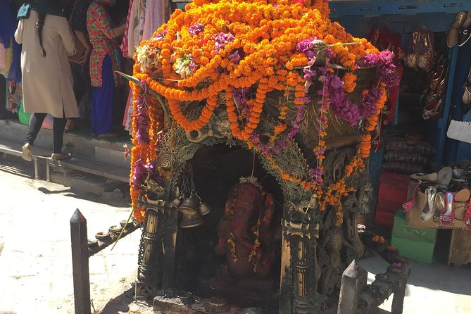 Kathmandu Walking Tour - What the guide adds to the experience