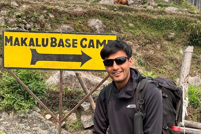 Makalu Base Camp Trek - Day 1: Flight to Tumlingtar and a rough road into the park