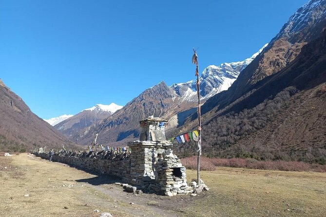 Manaslu Circuit Trek (15 Days) - Days 4 and 5: River gorges, hot springs, and Jagat