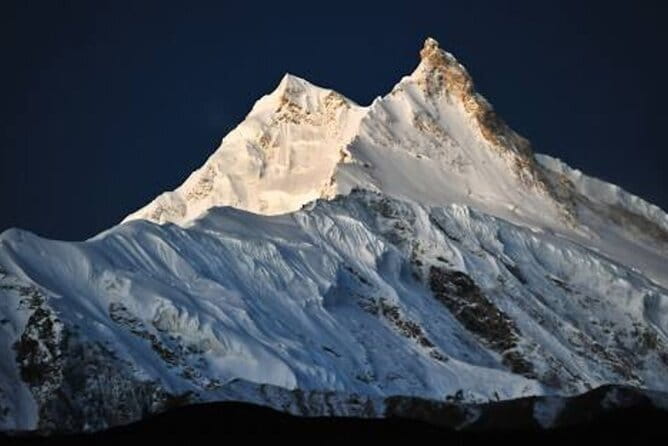 Manaslu Circuit Trek to the Beauty of 8th Highest Mountain - Days 3 and 4: Deng and Namrung