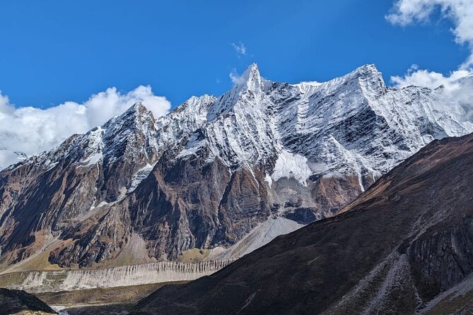 Manaslu Trekking - Days 5 and 6: Gurung villages and a change in culture