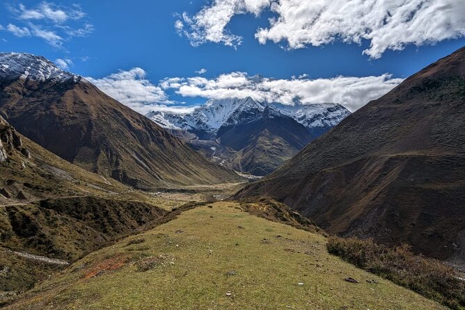 Manaslu Trekking - Days 7 and 8: Namrung, Nupri, and first major Manaslu views