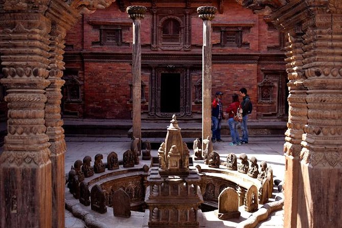 Nagarkot Sunrise, Bhaktapur and Patan Durbar Square Tour in Kathmandu - Who should book this Kathmandu day tour?