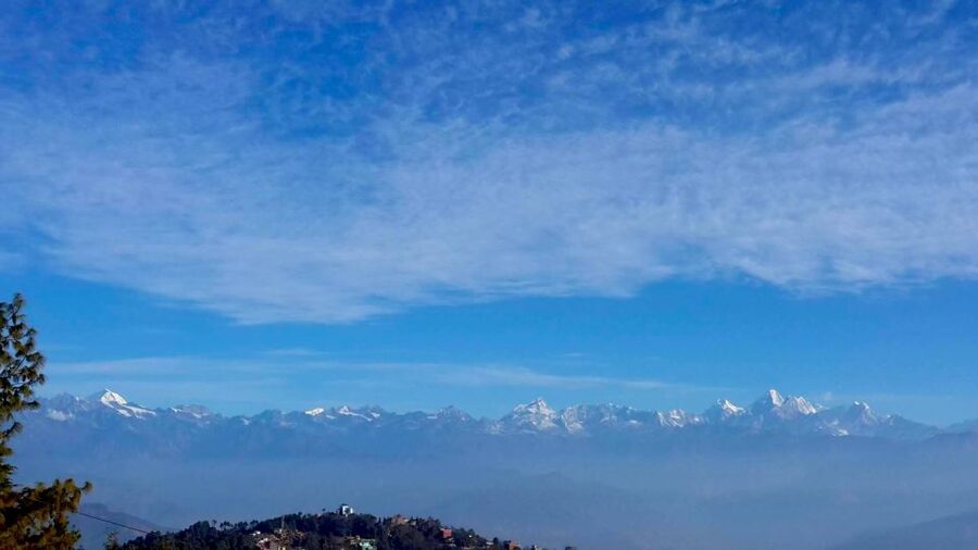 Nagarkot Sunrise With Changu Narayan and Bhaktapur Day Tour - What the private car adds to an early start