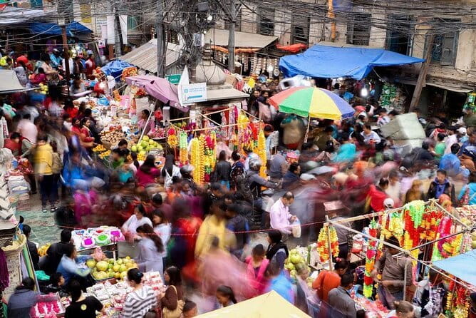 Oldest Local Market Walking Tour With Living Goddess Kumari - Ason market and the daily rhythm of Kathmandu
