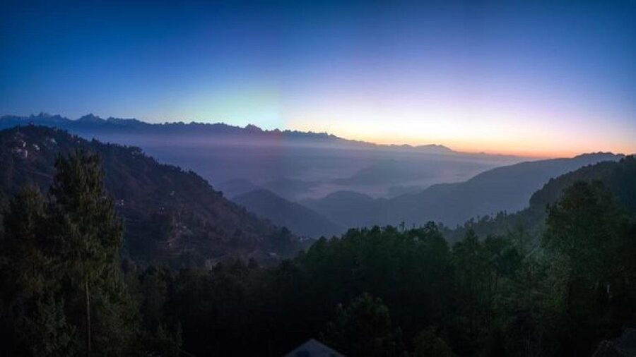 Panoramic Day Hike from Nagarkot to Changunarayan with Lunch - Weather, gear, and practical planning