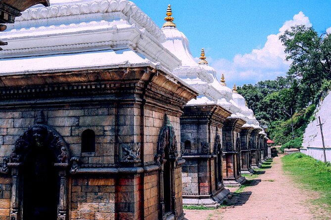 Pashupatinath Temple, Hindu Crematorium and Aarati in-depth Tour - Starting at 2 pm: a useful time for the full route