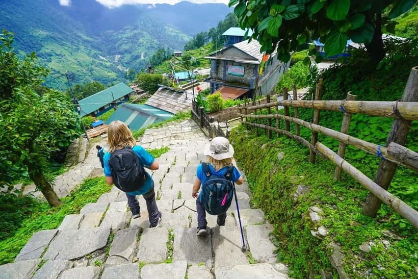 Pokhara: 3-Day Ghorepani, Poon Hill & Ghandruk Guided Trek - Guides, group size, and the human side