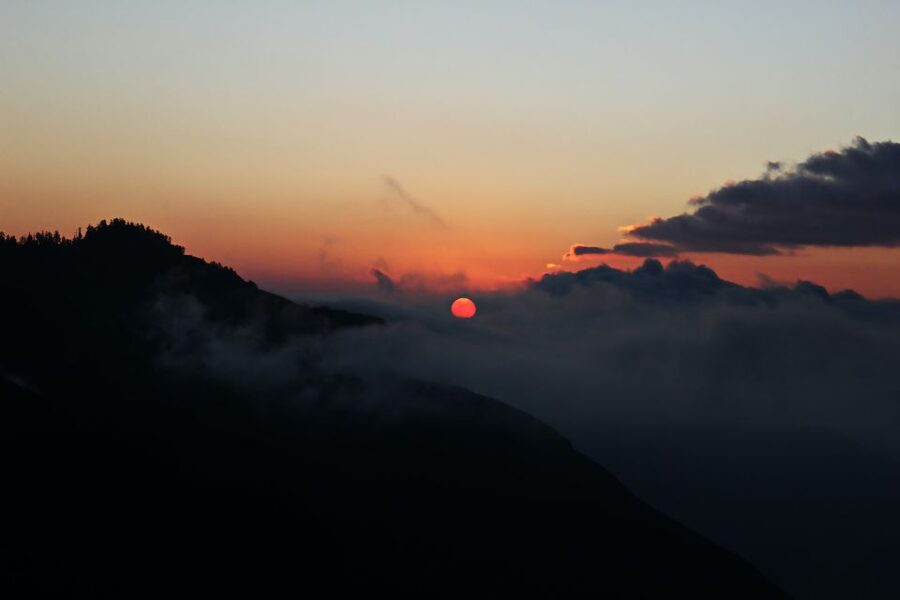 Pokhara:4-Day Ghorepani Poon Hill Guided Trek via Ghandruk - Key points to know before booking