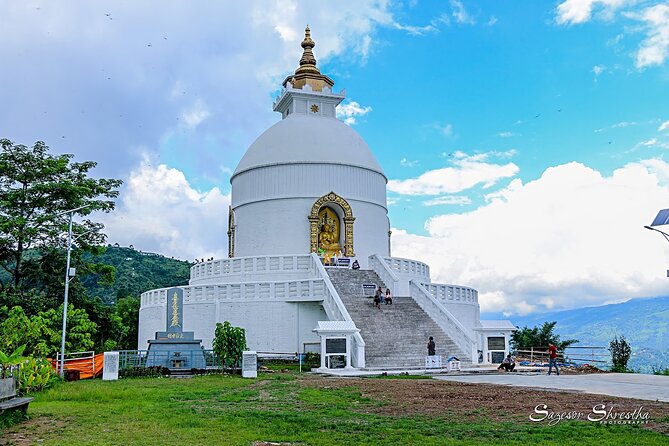 Pokhara in 5 Hours: Lake, Museum, Cave, Falls & Pagoda Hill - Davis Falls and the force of water
