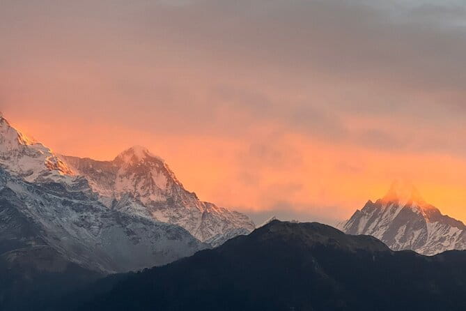 Poon Hill Ghandruk Circuit Trek from Pokhara 4 Days - Day 1: Pokhara, Nayapul, and the stone steps to Ulleri