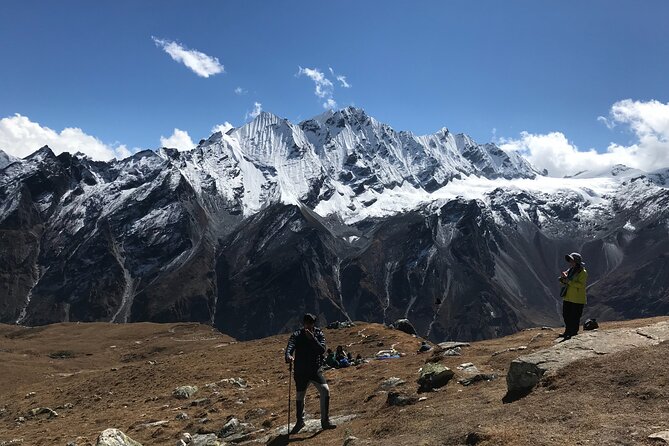 Private 8 - Day Langtang Trekking - Day 2: Forest trails through Langtang National Park