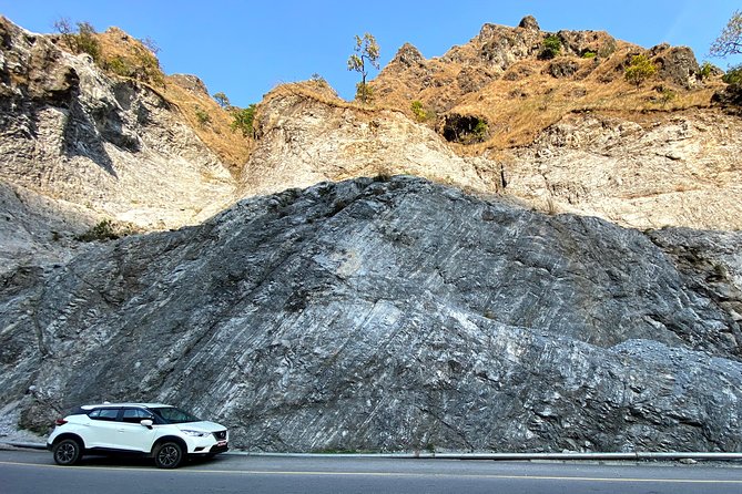 Private Car Service from Kathmandu to Pokhara - Meeting the driver in Kathmandu