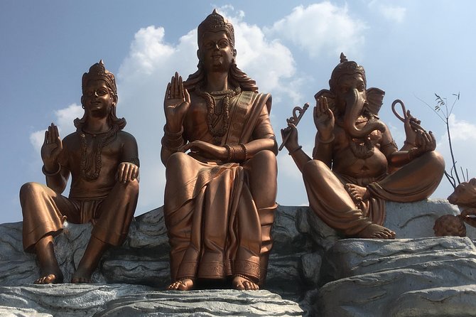 Private Day Tour in Kathmandu Valley Rim with Bhaktapur Sightseeing - Changu Narayan and the first look at the valley
