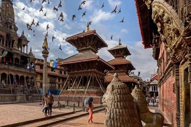 Private Day Tour: Patan and Bhaktapur from Kathmandu - Bhaktapur’s palace square and medieval streets
