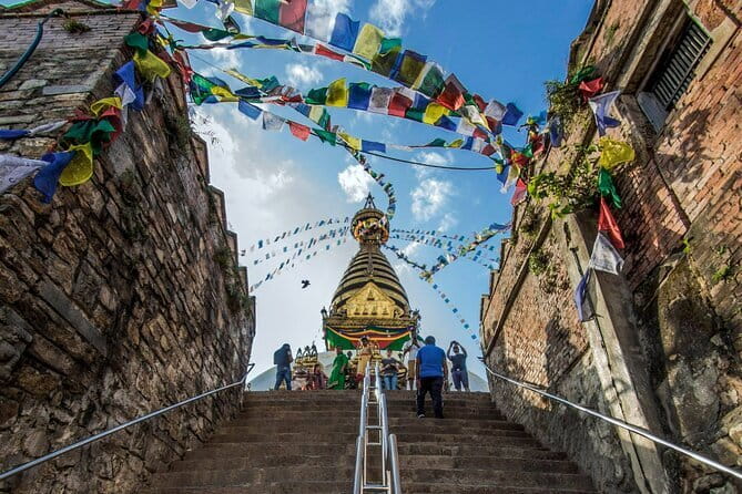 Private Full-Day Kathmandu All 7 UNESCO World Heritage Sites Tour - Patan Durbar Square and Newar craftsmanship