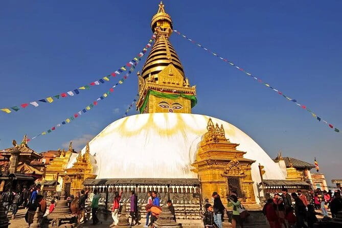Private Full-Day Kathmandu All 7 UNESCO World Heritage Sites Tour - Boudhanath and the scale of Tibetan Buddhism