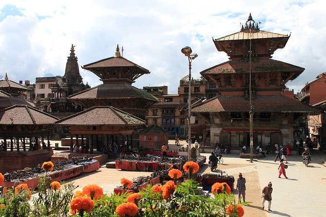 Private Half-Day Tour of Kathmandu Durbar Square and Swayambhunath Temple - Swayambhunath: a hilltop stupa with a city view