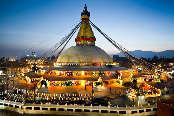 Private Kathmandu UNESCO Heritage Sites with Narayanhiti Museum - Pashupatinath and the spiritual life of the river