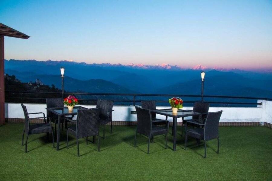 Sundarijal-Chisapani-Nagarkot Trek with Changunarayan - What the $390 price really covers