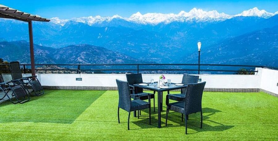 Sundarijal-Chisapani-Nagarkot Trek with Changunarayan - Hotels, transport, and the practical rhythm