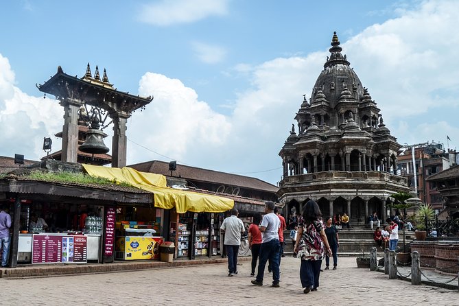 Temples and Stupas Tour in Kathmandu Valley - Boudhanath Stupa and the rhythm of Buddhist worship