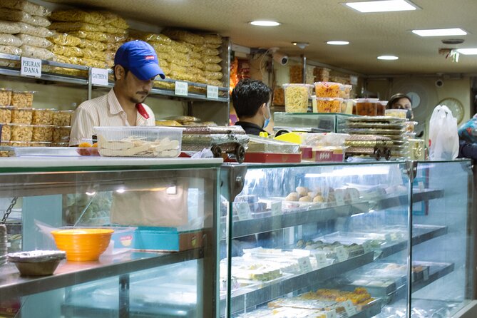 Walking Food Tour in Hidden Local Eateries of Kathmandu - Why this short food walk works so well in Kathmandu